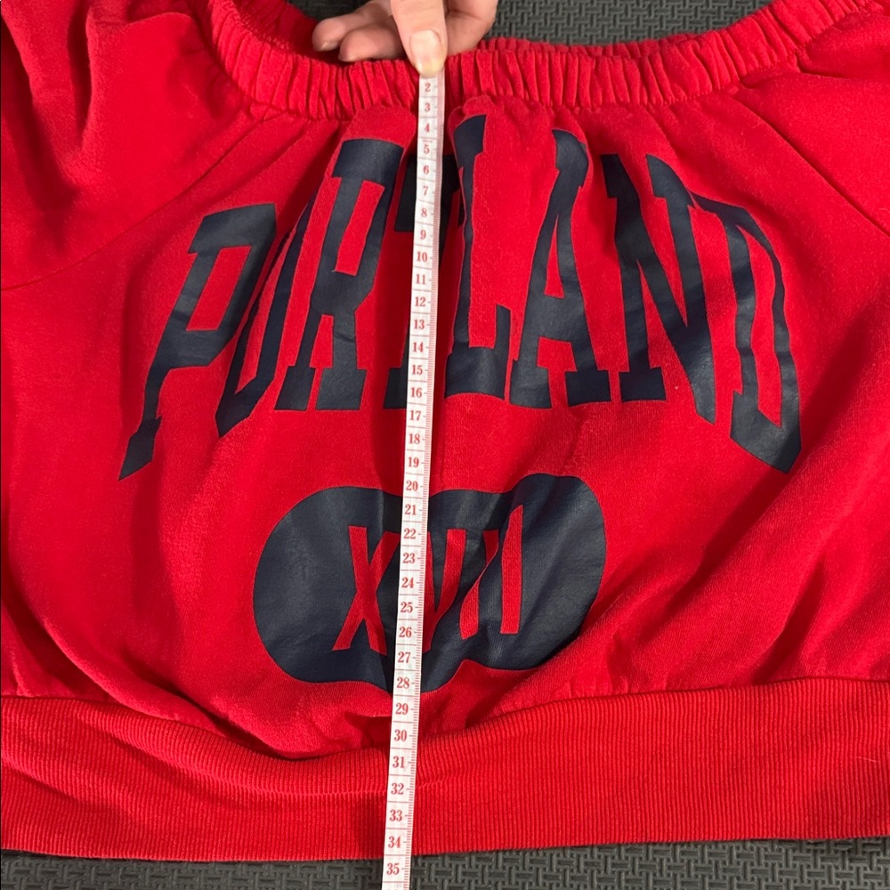Garage Red Off-Shoulder Crop Top - Picture 6 of 9